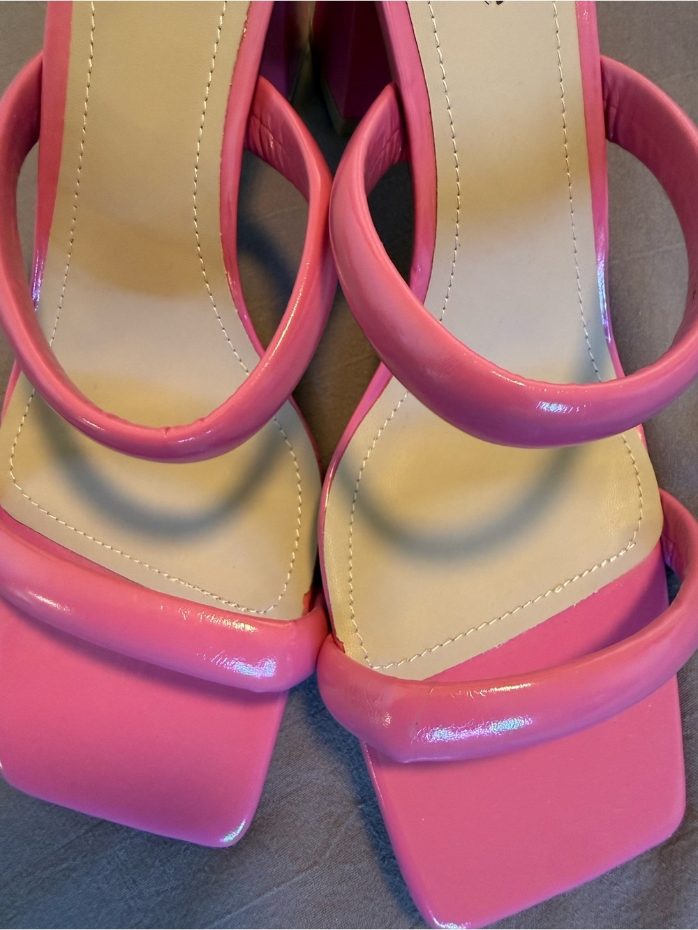 Pink heels - Picture 5 of 5